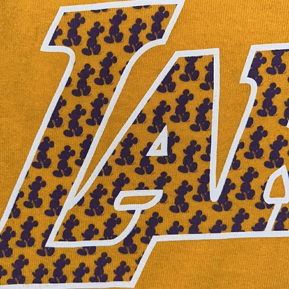 retro vintage killer LA Los Angeles Lakers Disney Mickey Mouse in Logo T shirt